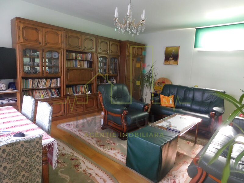 Casa individuala in oras. Mobilata si Utilata.